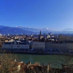 Petit tour de Grenoble : le fort de la Bastille, le musee dauphinois et les peintures de Georgette Agutte.#grenoble